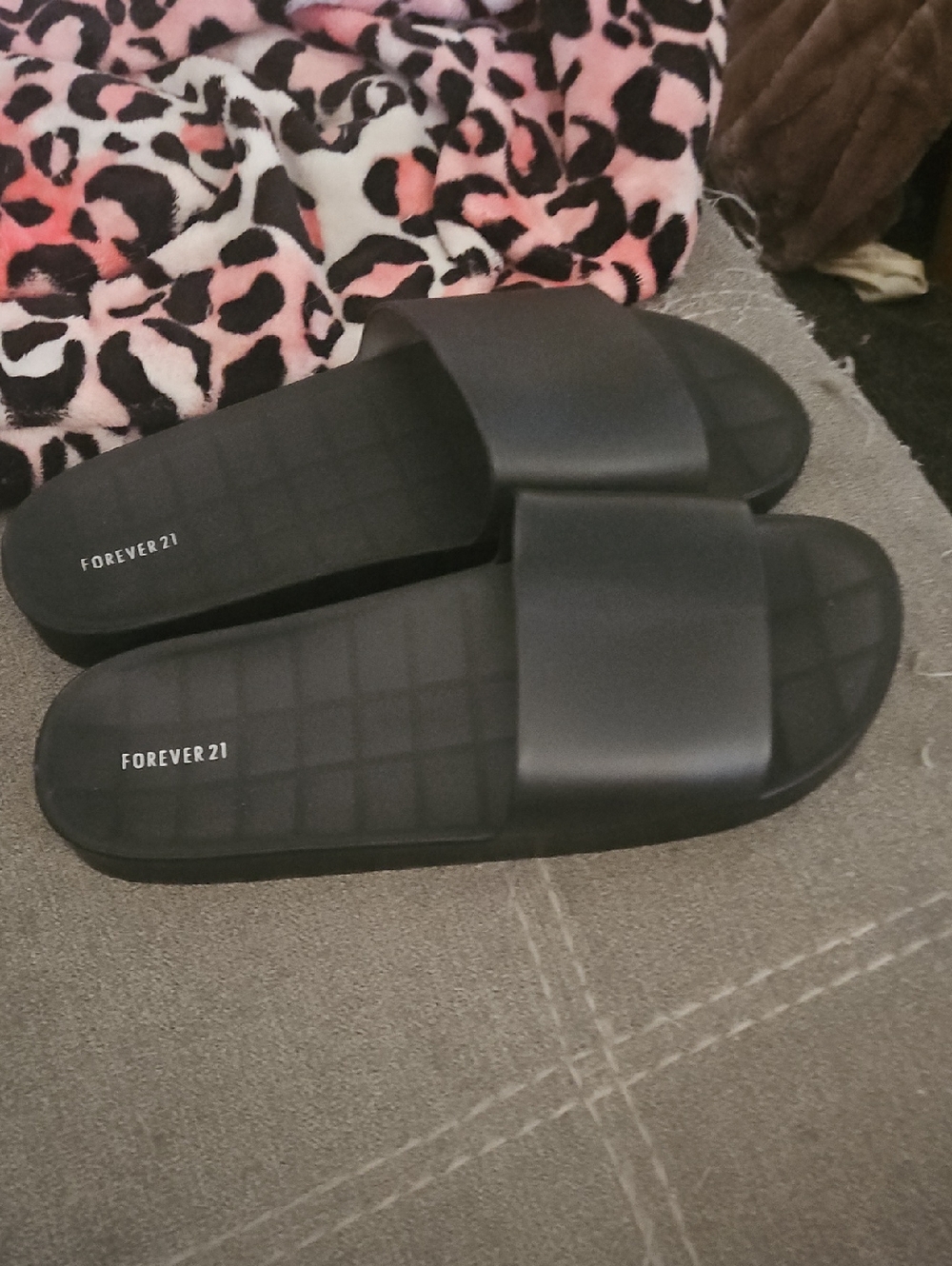 Brand New Forever 21 Black Slide Sandals with Cushioned Footbed